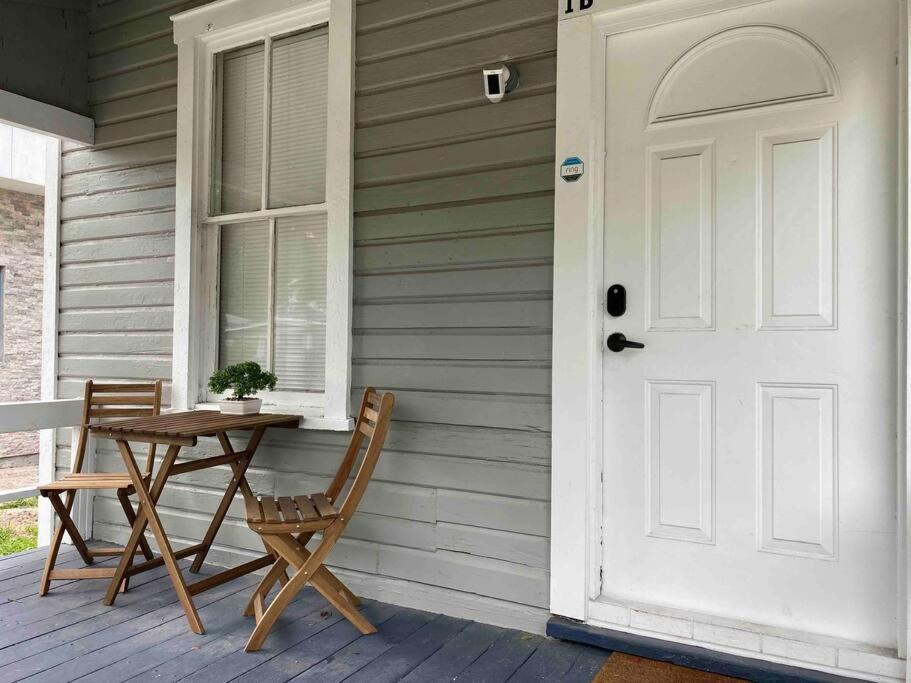 Cozy Studio Bungalow Steps To Armature Works Tampa Eksteriør billede
